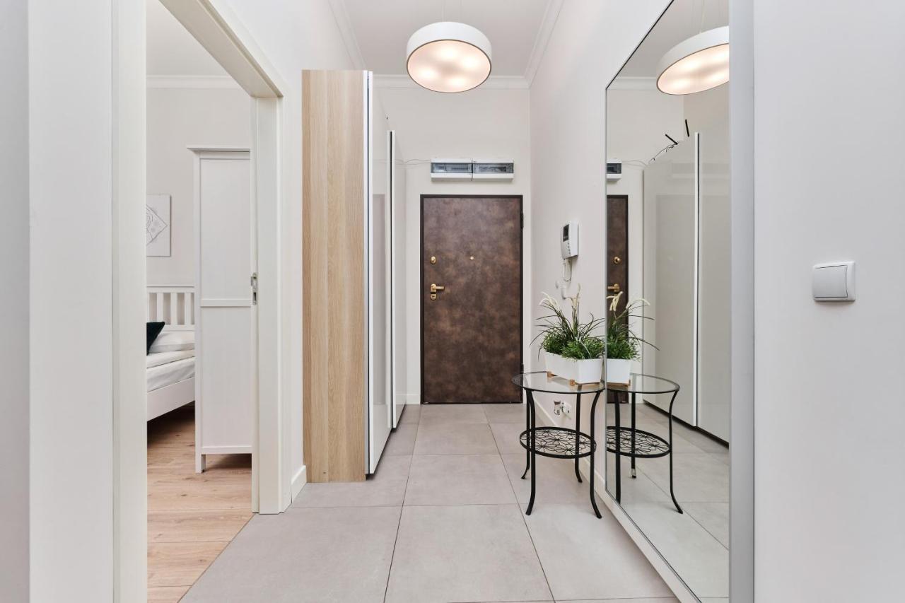 Apartment Center Railway Station Pilsudskiego By Renters Wroclaw