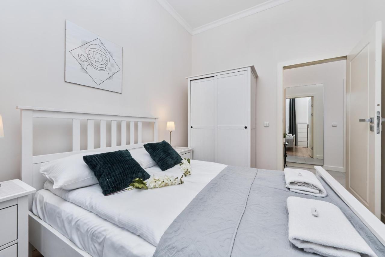 Apartment Center Railway Station Pilsudskiego By Renters *