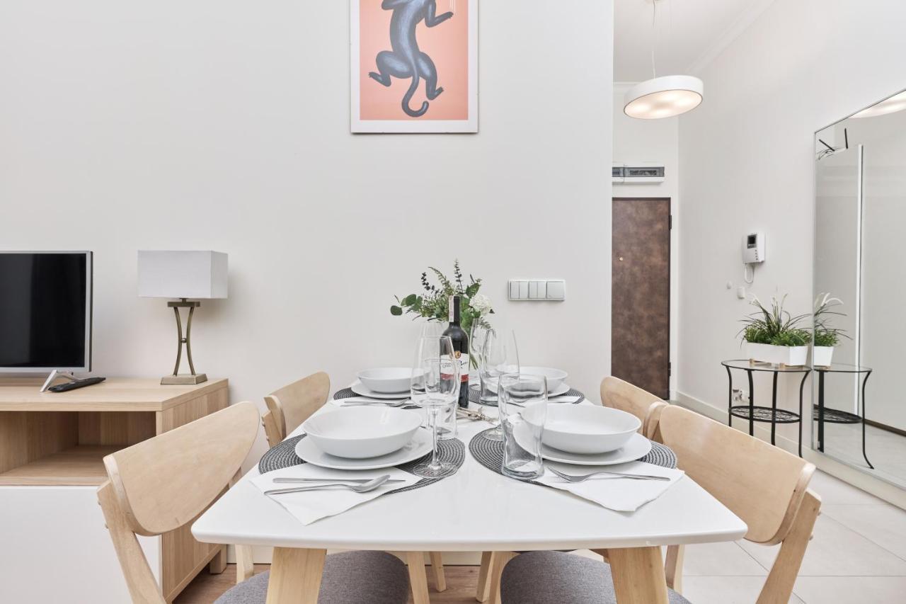 Apartment Center Railway Station Pilsudskiego By Renters